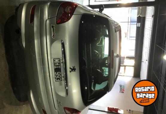 Autos - Peugeot 207 COMPACT 2013 Nafta 200000Km - En Venta
