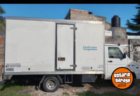 Camiones y Gr�as - Iveco daily con equipo de frio - En Venta