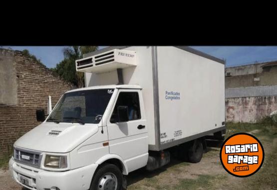 Camiones y Gr�as - Iveco daily con equipo de frio - En Venta