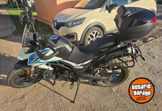 Motos - Motomel Adventure 250 2021 Nafta 15500Km - En Venta