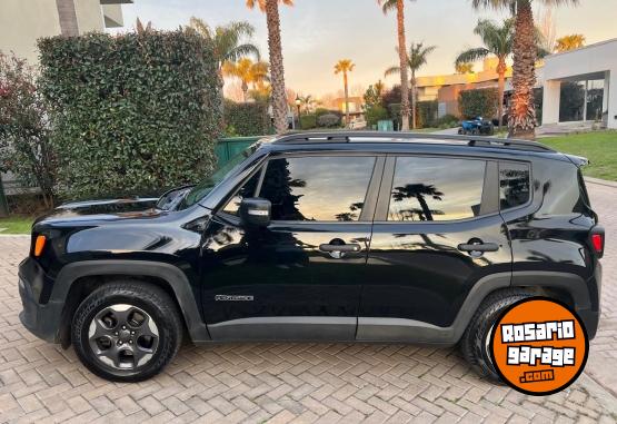 Camionetas - Jeep Renegade. Sport Plus 2017 Nafta 120000Km - En Venta