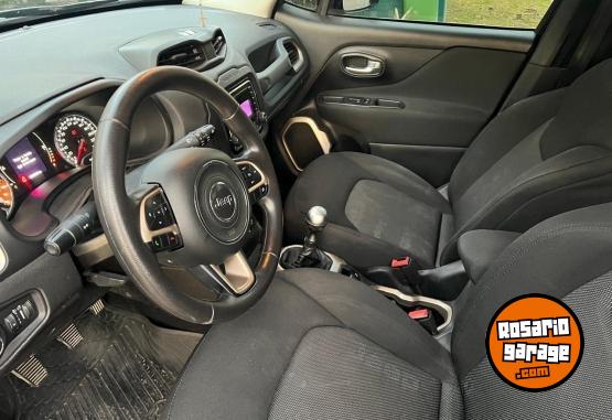 Camionetas - Jeep Renegade. Sport Plus 2017 Nafta 120000Km - En Venta