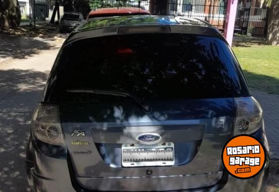 Autos - Ford KA FLY VIRAL 2012 Nafta 95900Km - En Venta
