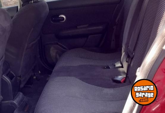 Autos - Nissan Tiida Acenta 2011 GNC 238000Km - En Venta