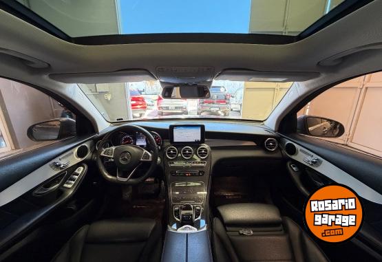 Camionetas - Mercedes Benz GLC 300 4matic 2017 Nafta 121000Km - En Venta