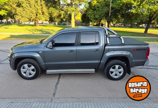 Camionetas - Volkswagen AMAROK HIGHLINE 2.0TD 4x4 2017 Diesel 129000Km - En Venta