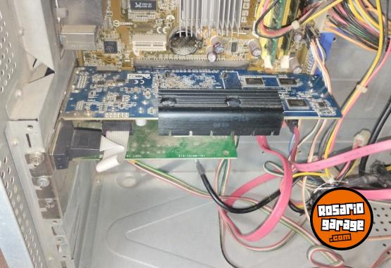 Informática - Placa de video AMD Radeon HD 1gb - En Venta