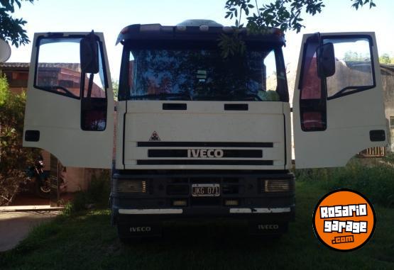 Camiones y Gr�as - Iveco 170e22 chasis - En Venta
