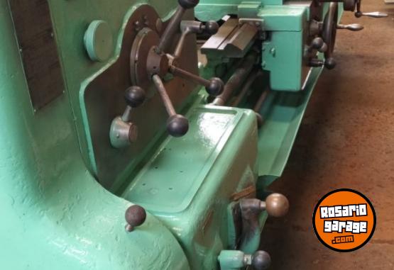 Herramientas - Torno Paralelo Marca PIA - En Venta