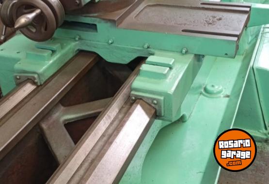 Herramientas - Torno Paralelo Marca PIA - En Venta