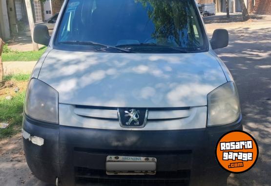 Utilitarios - Peugeot Partner 2012 GNC 1Km - En Venta