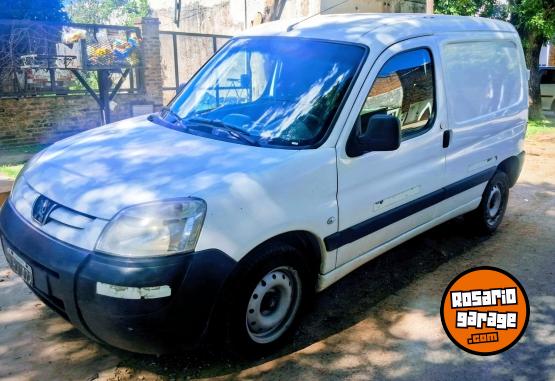 Utilitarios - Peugeot Partner 2012 GNC 1Km - En Venta