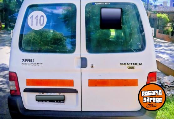Utilitarios - Peugeot Partner 2012 GNC 1Km - En Venta
