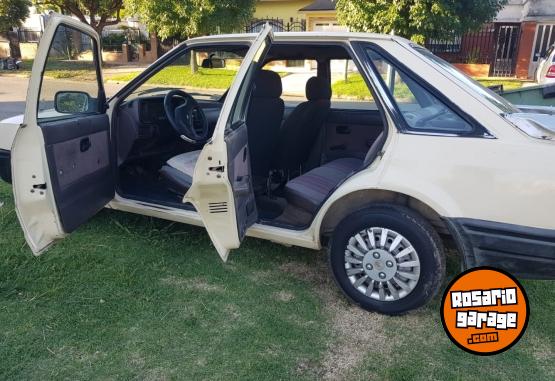 Autos - Ford Escort Ghia 1993 Nafta 555555Km - En Venta