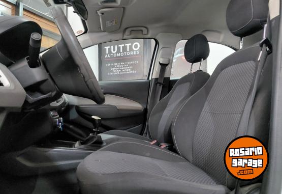 Autos - Chevrolet Onix lt 2017 Nafta 135000Km - En Venta