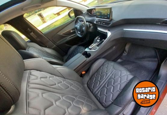 Autos - Peugeot 5008 ALLURE PLUS HDI 2023 Diesel 60000Km - En Venta