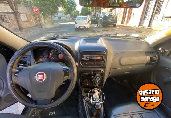 Autos - Fiat Siena 2016 GNC 185000Km - En Venta