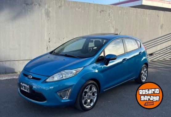 Autos - Ford Fiesta Titanium 2012 Nafta 110000Km - En Venta
