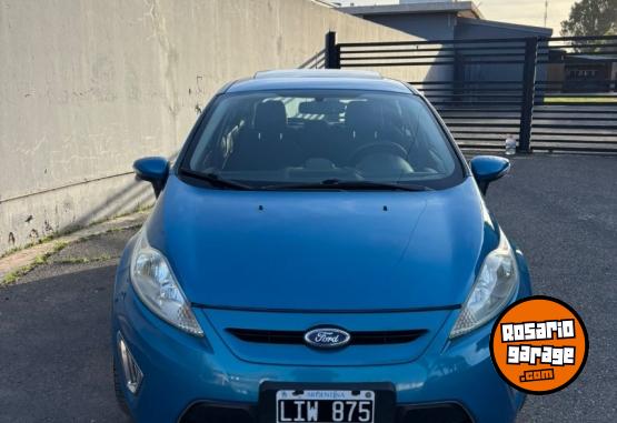Autos - Ford Fiesta Titanium 2012 Nafta 110000Km - En Venta