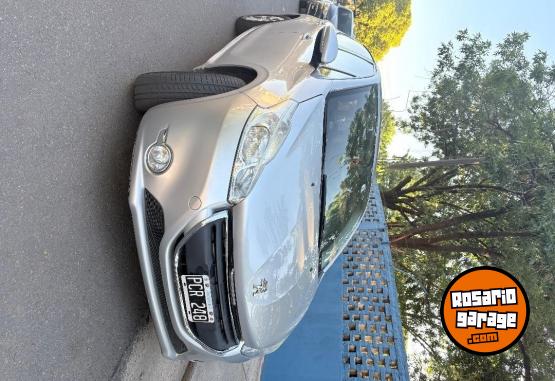 Autos - Peugeot 208 allure 2015 Nafta 90000Km - En Venta