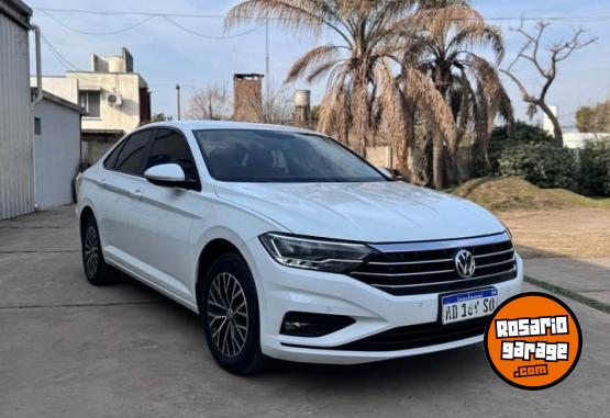 Autos - Volkswagen vento 1.4 Tsi confortline 2018 Nafta 100000Km - En Venta
