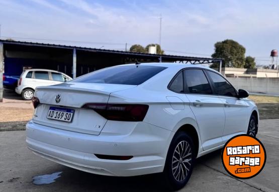 Autos - Volkswagen vento 1.4 Tsi confortline 2018 Nafta 100000Km - En Venta
