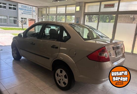 Autos - Ford Fiesta 2009 GNC 120000Km - En Venta