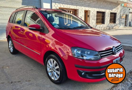 Autos - Volkswagen Suran 2011 GNC 135000Km - En Venta