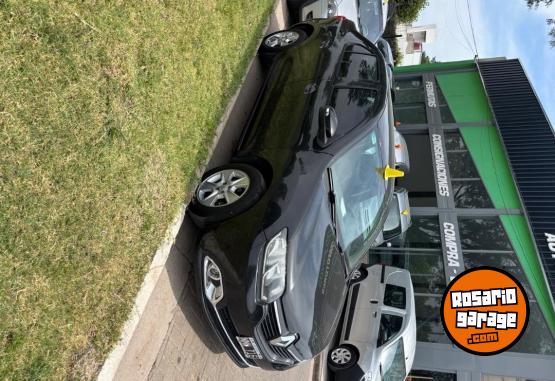 Autos - Renault Logan 1.6 16 2014 GNC 180000Km - En Venta