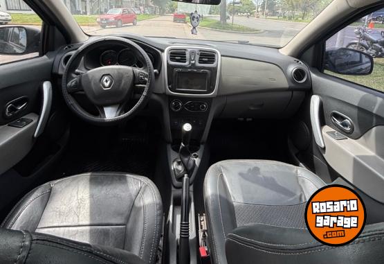 Autos - Renault Logan 1.6 16 2014 GNC 180000Km - En Venta