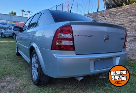 Autos - Chevrolet Astra 2011 Nafta 150000Km - En Venta