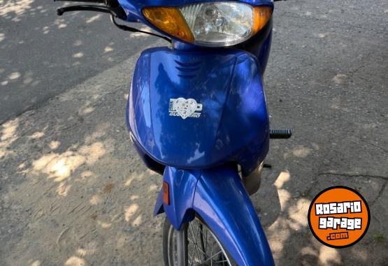 Motos - Guerrero Trip G110 2021 Nafta 11400Km - En Venta