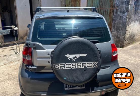 Autos - Volkswagen Cross fox 2008 Nafta 174000Km - En Venta