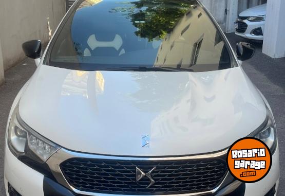 Autos - DS 4,so chick 2017 Nafta 92600Km - En Venta
