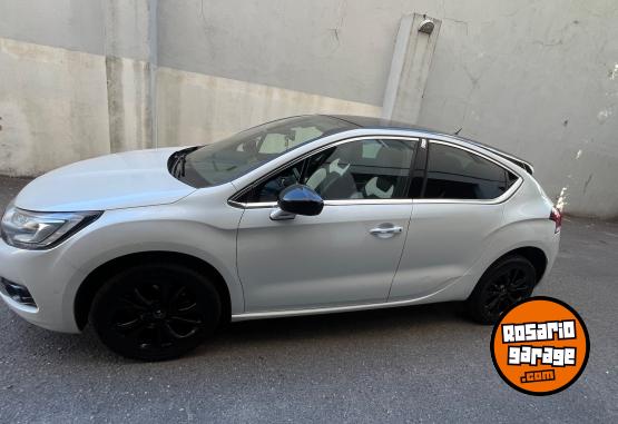 Autos - DS 4,so chick 2017 Nafta 92600Km - En Venta