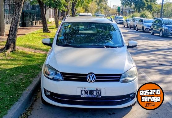 Autos - Volkswagen Suran Highline 2013 GNC 110000Km - En Venta
