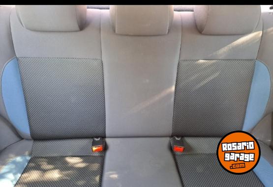 Autos - Volkswagen Gol trend Conforline 5p 2017 Nafta 80000Km - En Venta