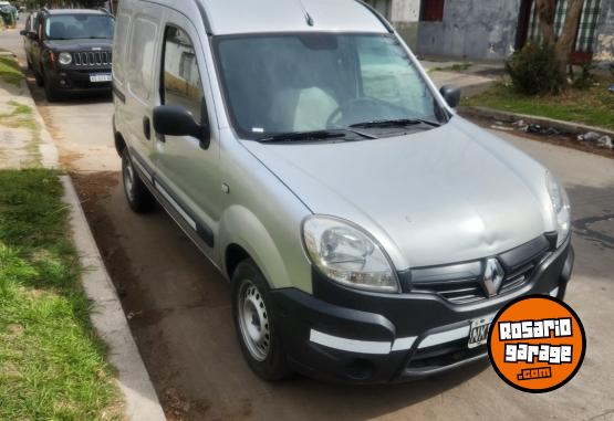 Utilitarios - Renault Kangoo 2014 Nafta 176000Km - En Venta