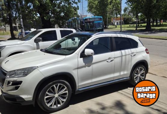 Autos - Peugeot 4008 4x4 allure 2014 Nafta 117000Km - En Venta