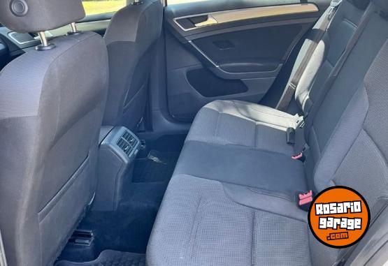 Autos - Volkswagen GOLF 2017 Nafta 75600Km - En Venta