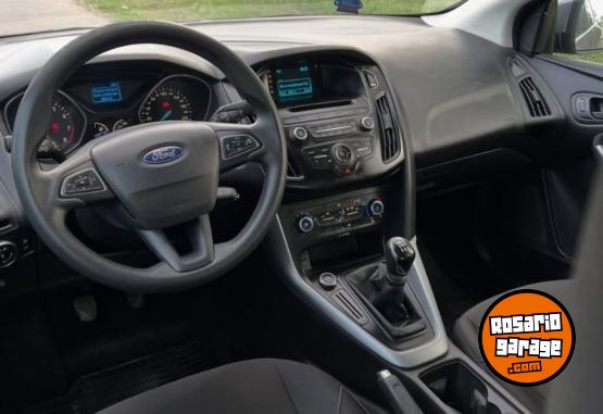 Autos - Ford Focus 2016 Nafta 153000Km - En Venta