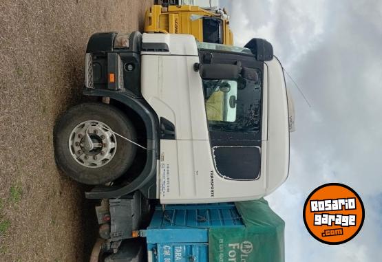 Camiones y Grúas - Scania P94 260 - En Venta