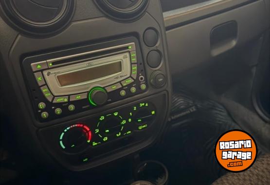 Autos - Ford KA VIRAL 2013 Nafta 103000Km - En Venta