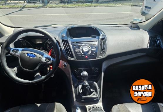 Camionetas - Ford KUGA SEL 2014 Nafta 130000Km - En Venta