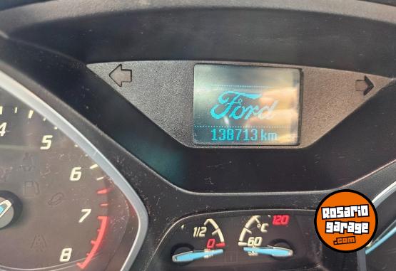 Camionetas - Ford KUGA SEL 2014 Nafta 130000Km - En Venta