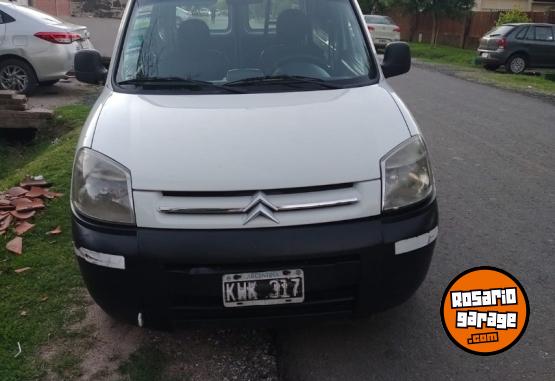 Utilitarios - Citroen BERLINGO 2012 Diesel 209000Km - En Venta