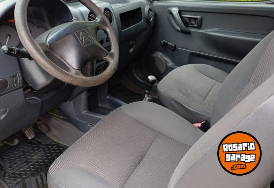 Utilitarios - Citroen BERLINGO 2012 Diesel 209000Km - En Venta