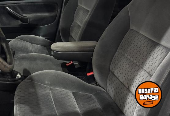 Autos - Volkswagen Golf 2006 Nafta  - En Venta