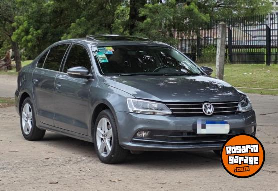 Autos - Volkswagen Vento 2017 Nafta 93000Km - En Venta