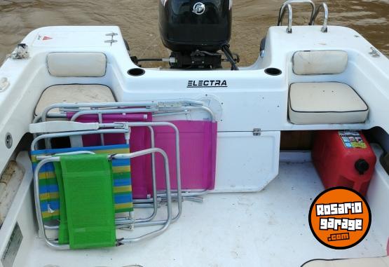 Embarcaciones - Tracker Electra 560 / traquer / traker / lancha - En Venta